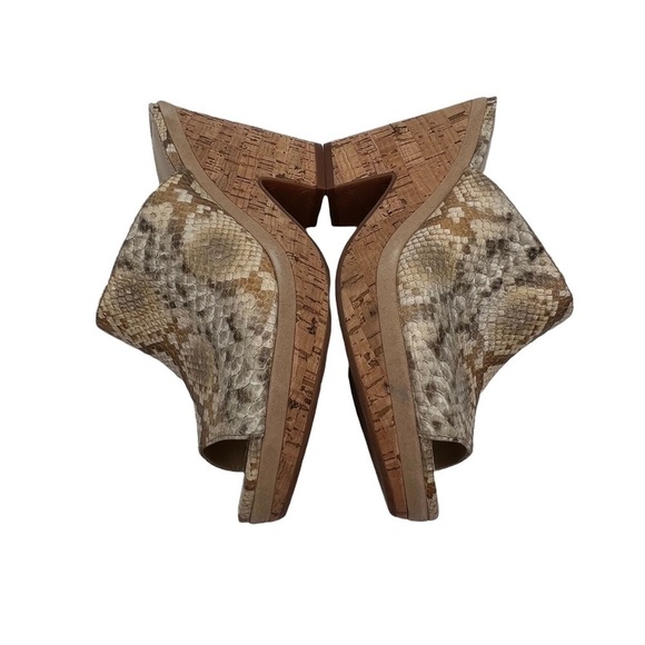 Johnston & Murphy Tan Cream Snake Print Cork Heeled Sandals Size 9 Women’s - Picture 7 of 9